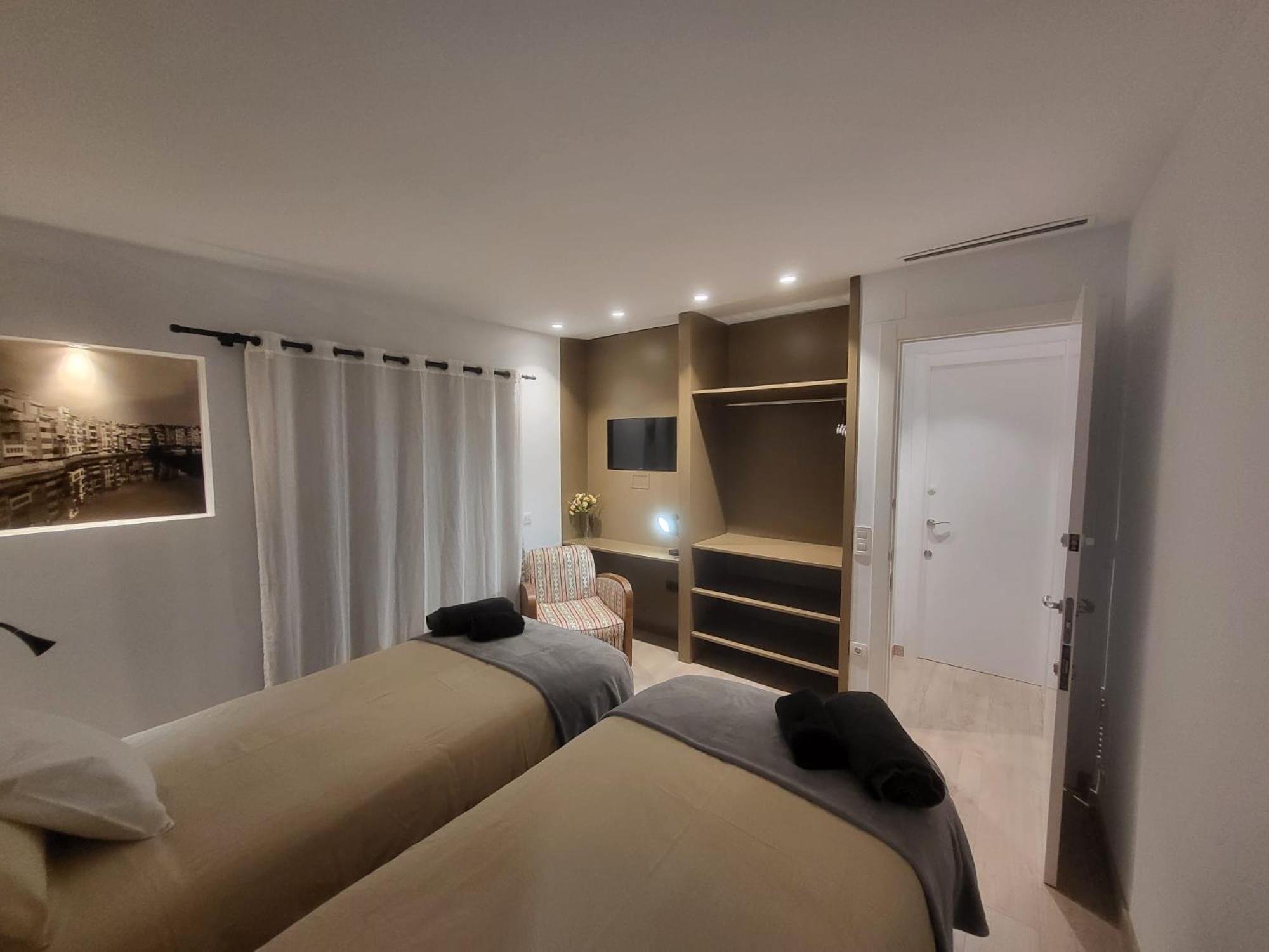 Turistic Girona - Piso De 1, 2 O 3 Habitaciones Zewnętrze zdjęcie