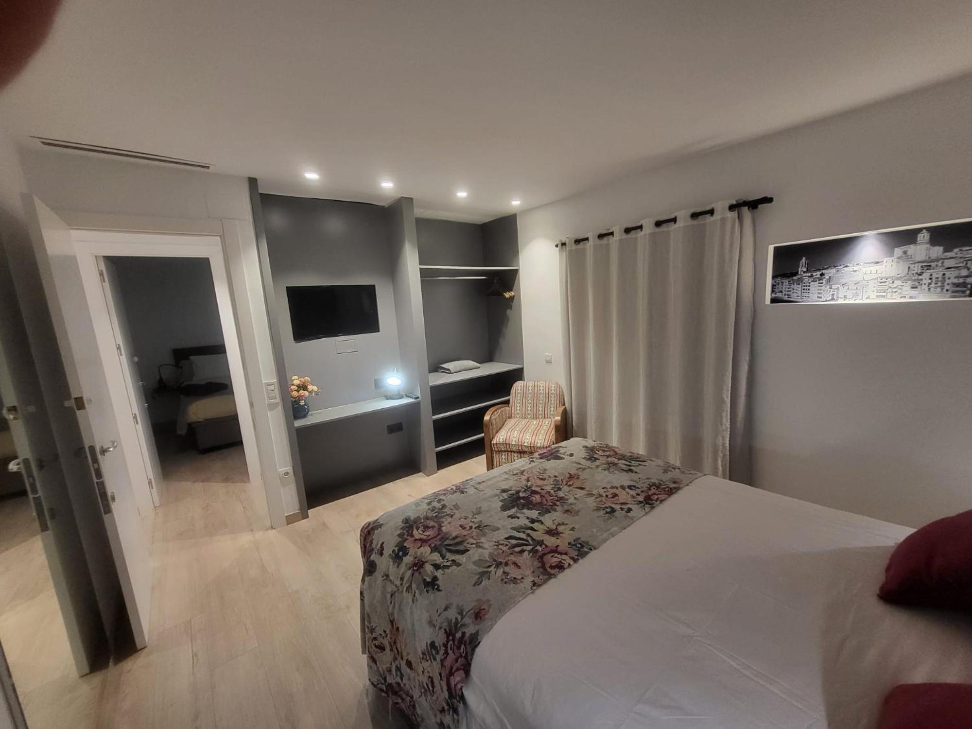Turistic Girona - Piso De 1, 2 O 3 Habitaciones Zewnętrze zdjęcie